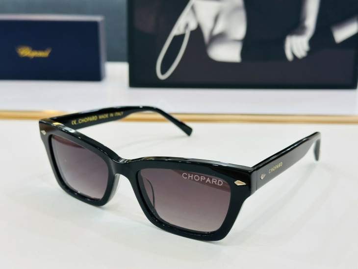Picture of Chopard Sunglasses _SKUfw64327515fw